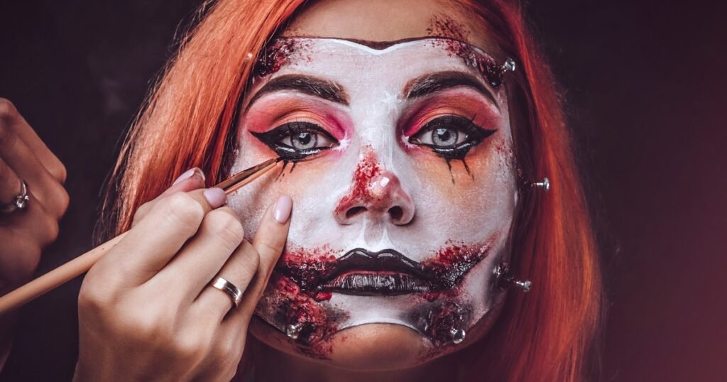 8 Freakishly-Unbelievable Halloween Make-up Seems to be for Freshmen (No Expertise Required!)