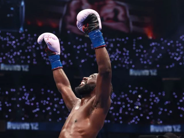 Undefeated boxing nice Crawford broadcasts retirement Undefeated boxing nice Crawford broadcasts retirement