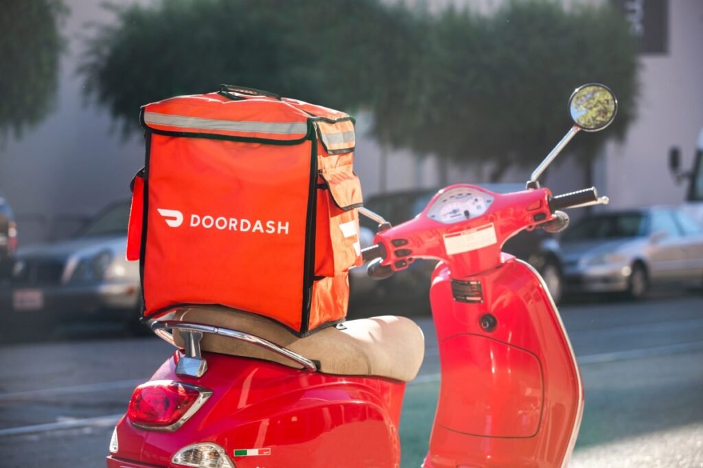 DoorDash says it banned driver who seemingly faked a supply utilizing AI