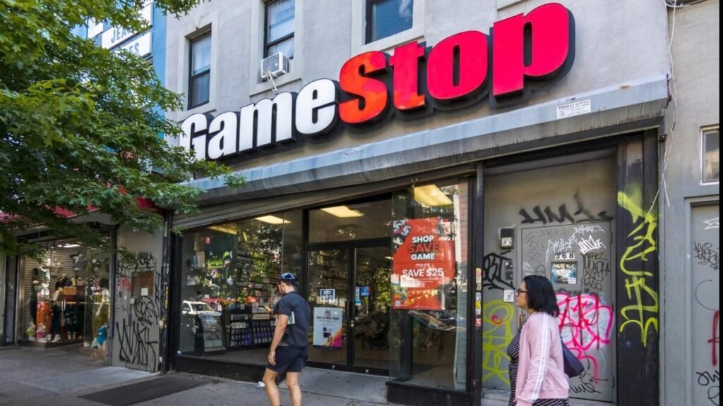 GameStop CEO Goals For  Bn Payout As Shops Shut En Masse