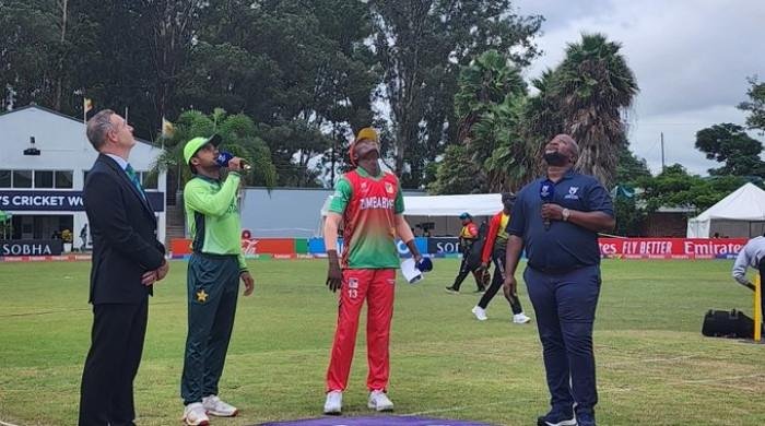 Pakistan win toss, decide to bowl first in opposition to Zimbabwe Pakistan win toss, decide to bowl first in opposition to Zimbabwe