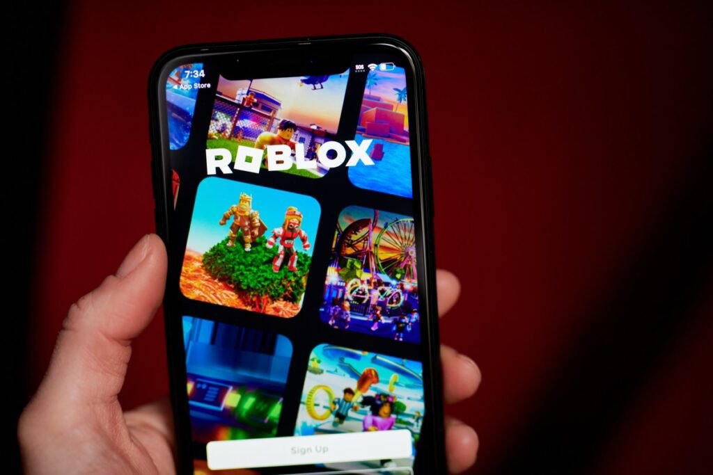 Roblox now requires all customers globally to finish age checks to entry chat