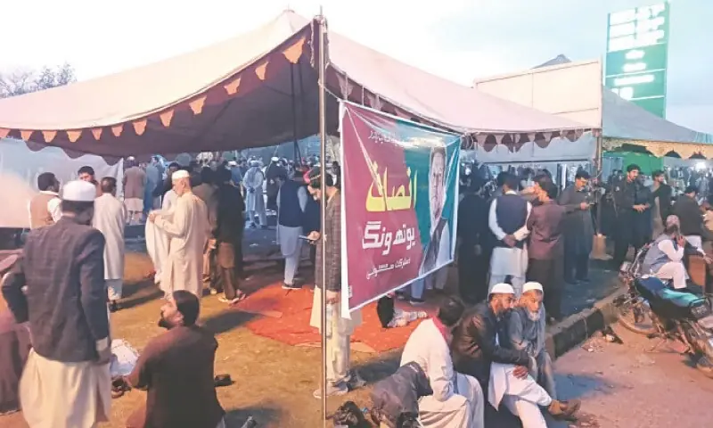 Motorway closure heaps distress on commuters, transporters, merchants – Pakistan Motorway closure heaps distress on commuters, transporters, merchants – Pakistan