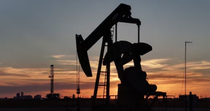 Pakistan awards 11 oil, gasoline blocks; secures Rs8.66bn funding Pakistan awards 11 oil, gasoline blocks; secures Rs8.66bn funding