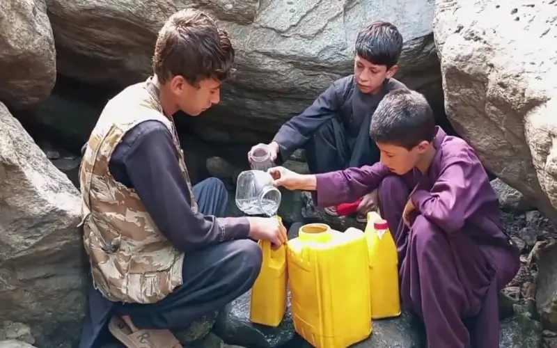 5 kids die after ingesting contaminated water in Ghotki 5 kids die after ingesting contaminated water in Ghotki