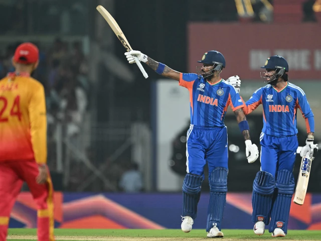 India thrash Zimbabwe in T20 World Cup, S.Africa into semi-finals India thrash Zimbabwe in T20 World Cup, S.Africa into semi-finals