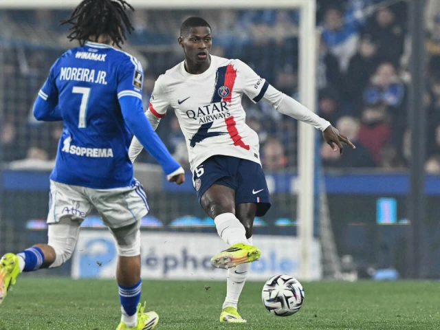 PSG beat Strasbourg after Hakimi crimson PSG beat Strasbourg after Hakimi crimson