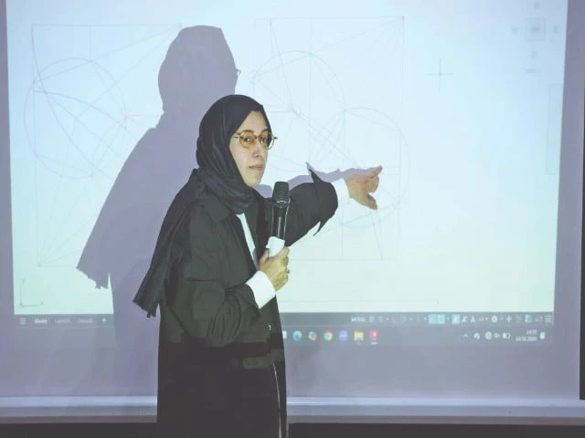 Turkish artist leads Islamic geometry workshop in Karachi Turkish artist leads Islamic geometry workshop in Karachi