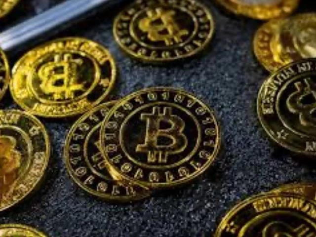 Bitcoin dip brings key ,000 degree into view Bitcoin dip brings key ,000 degree into view