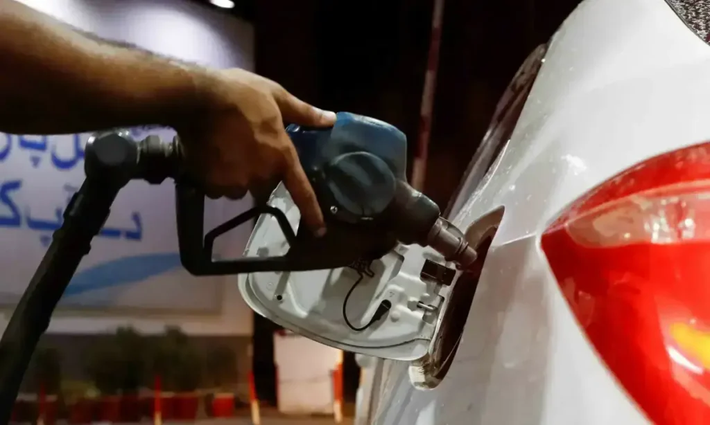 KP to implement gasoline conservation measures for two months, cuts allowance for govt automobiles by 25pc – Pakistan KP to implement gasoline conservation measures for two months, cuts allowance for govt automobiles by 25pc – Pakistan