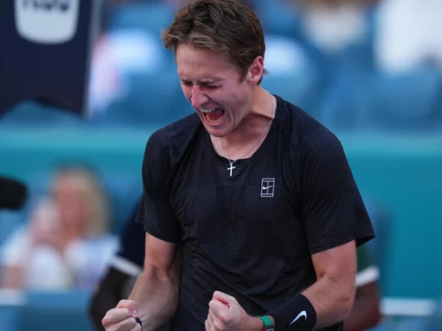 Korda sends Alcaraz to a different early exit in Miami