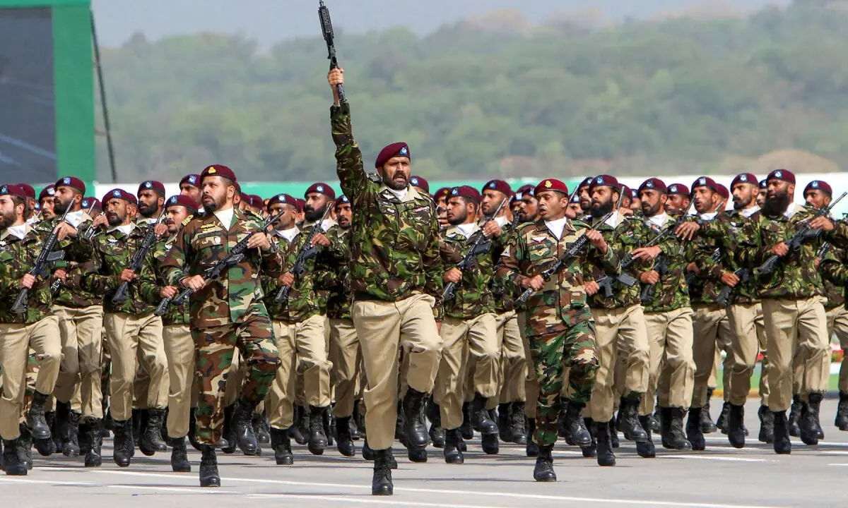 Govt calls off Pakistan Day parade, related occasions amid austerity measures – Pakistan