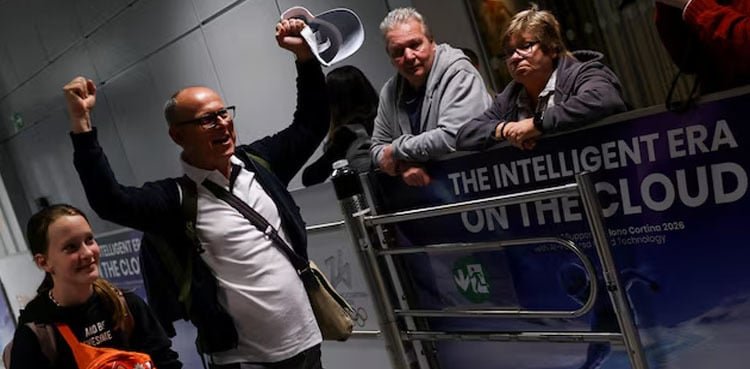 No simple method out for tens of hundreds trying to go away Gulf amid Iran battle No simple method out for tens of hundreds trying to go away Gulf amid Iran battle