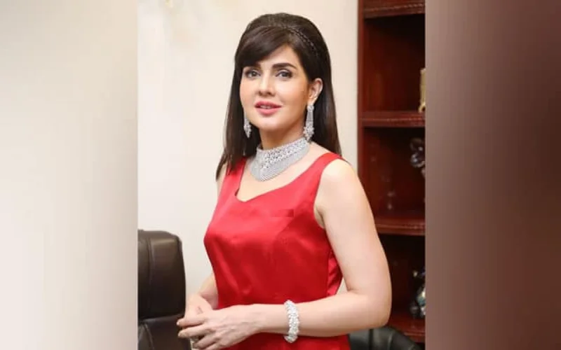 Specialists share tricks to decrease the consequences of wrinkles with age