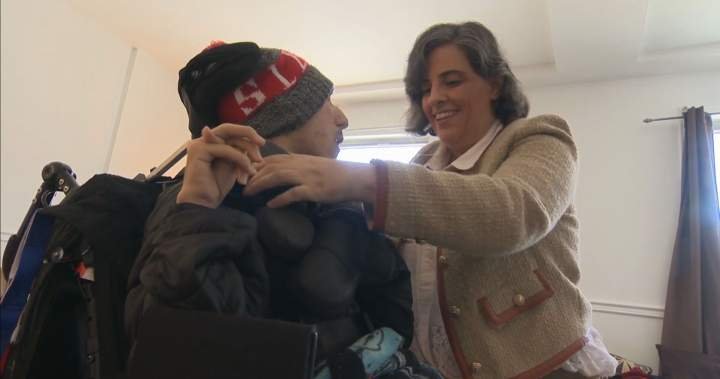 Montreal specialised camp cancellation leaves households scrambling – Montreal