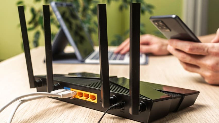 US bans foreign-made web routers citing cybersecurity and espionage dangers