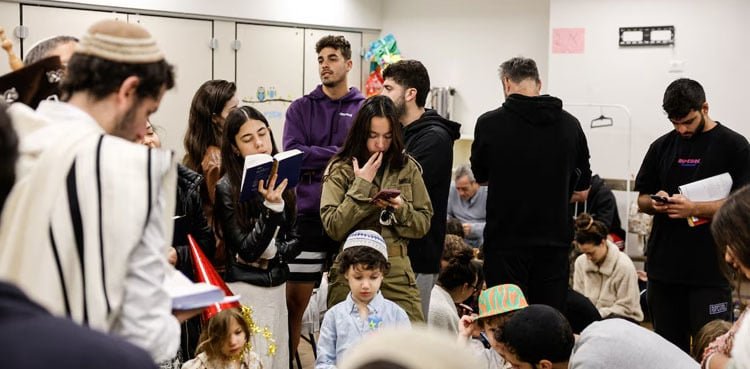 Israel shuts colleges, bans gatherings as Iran launches retaliatory missiles Israel shuts colleges, bans gatherings as Iran launches retaliatory missiles