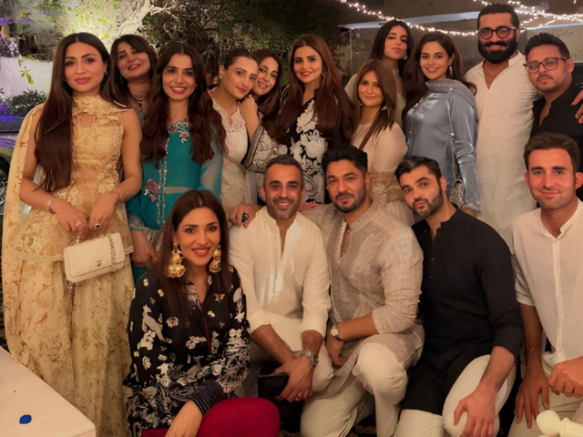 who confirmed up and what they wore